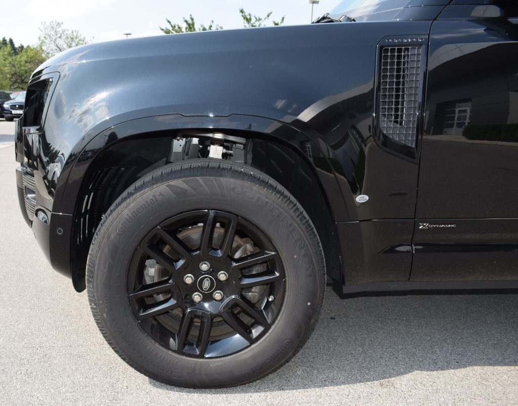 LAND ROVER Defender Defender 90 3.0D I6 200 CV AWD Auto X-Dynamic SE I - 14