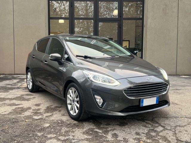 FORD Fiesta Antracite pastello