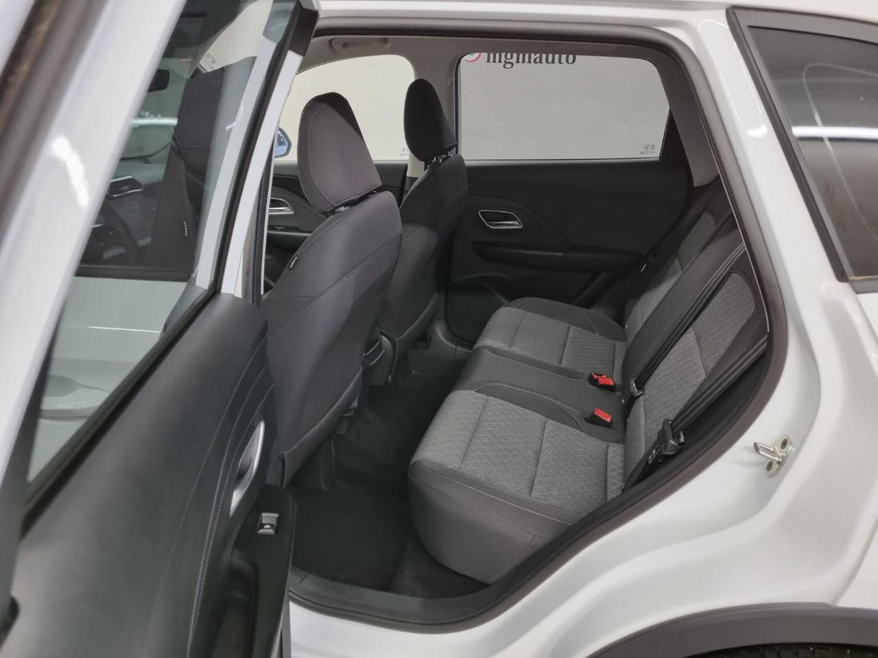 MG ZS 1.5 Standard - 9