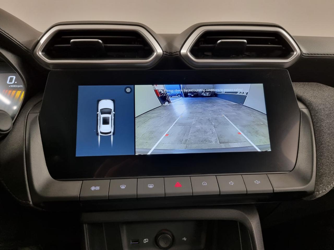 MG ZS 1.5 Standard - 8