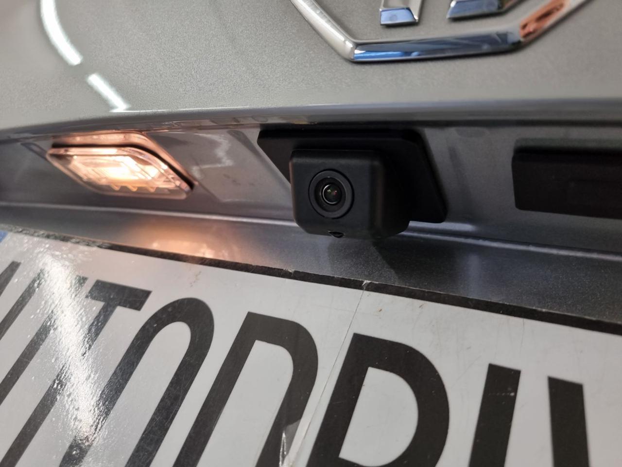 MG ZS 1.5 Standard - 14