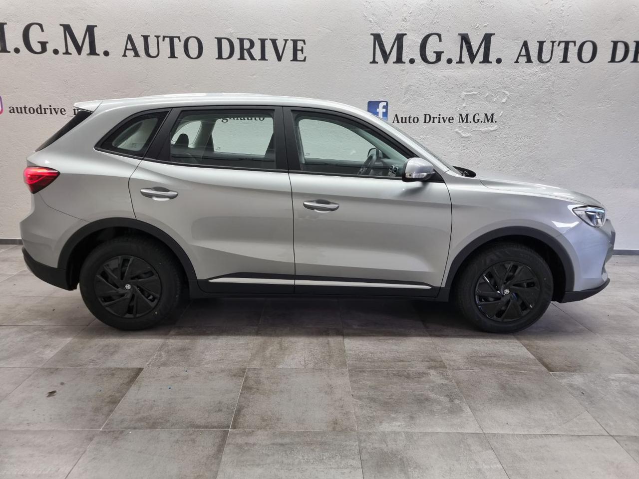 MG ZS 1.5 Standard - 4