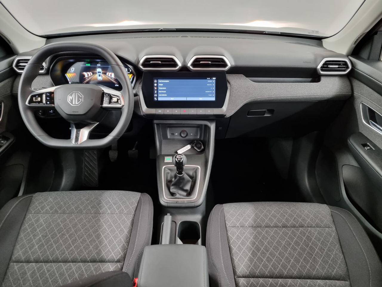 MG ZS 1.5 Standard - 6