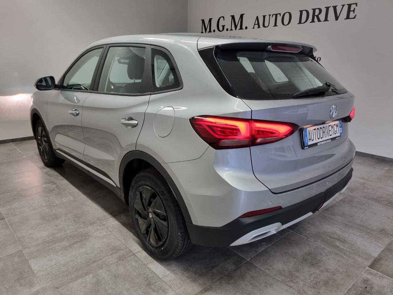 MG ZS 1.5 Standard - 17