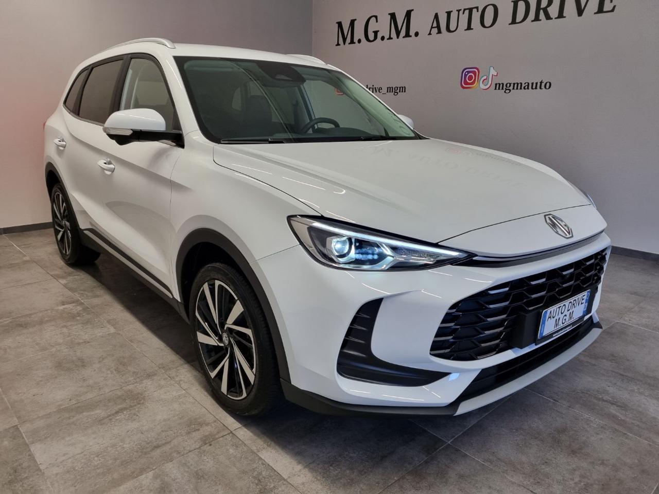 MG ZS 1.5 Hybrid+ Luxury - 19