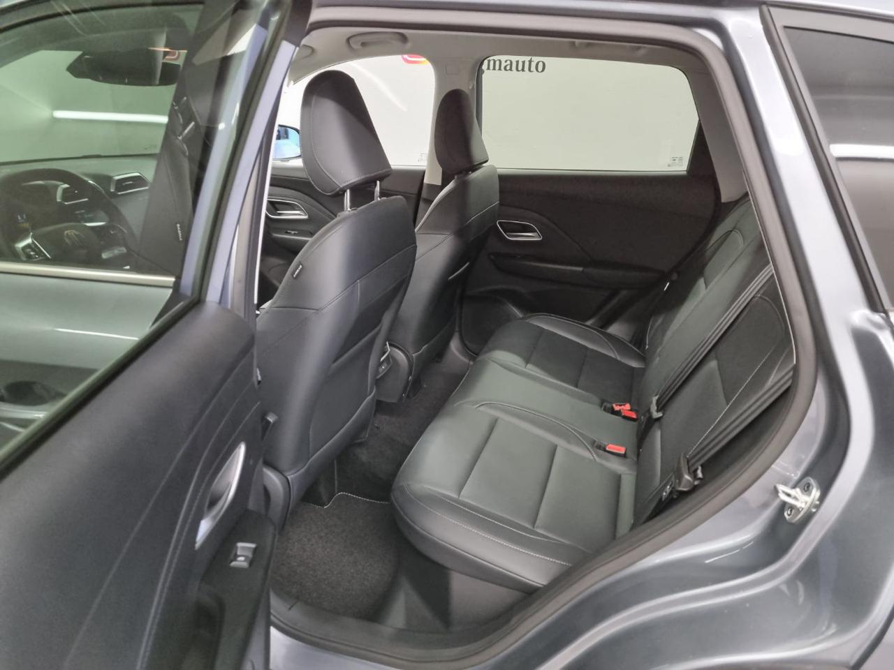 MG ZS 1.5 Hybrid+ Luxury - 12