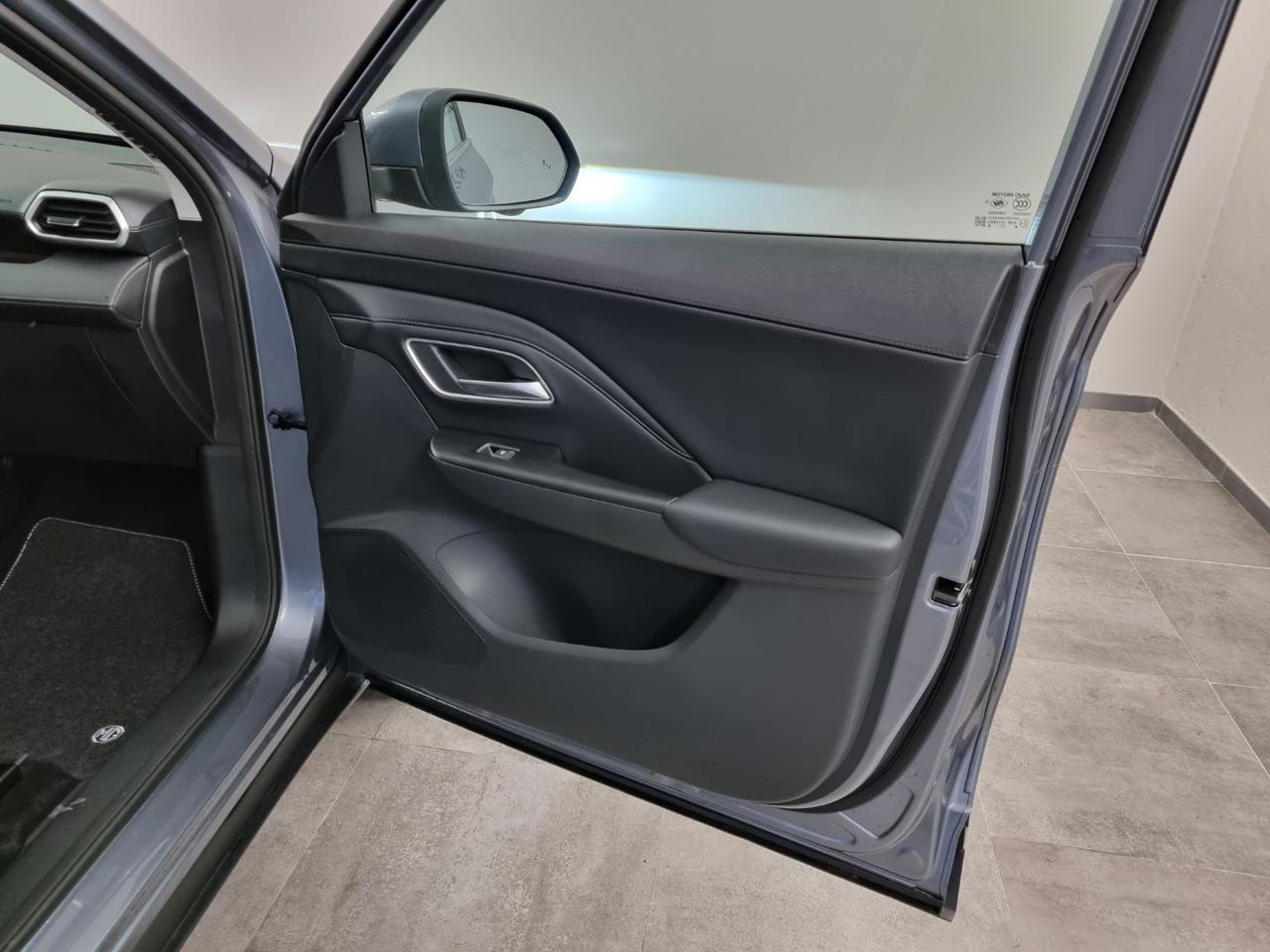 MG ZS 1.5 Hybrid+ Luxury - 20