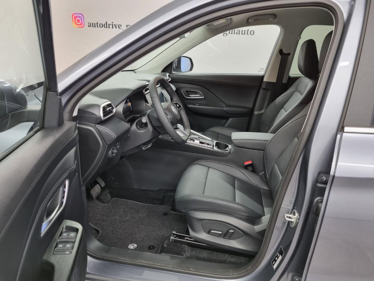 MG ZS 1.5 Hybrid+ Luxury - 10