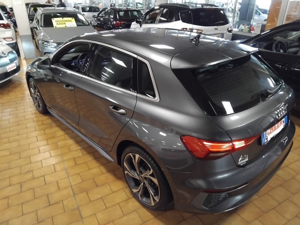 AUDI A3 SPORTBACK 30 TDI S tr. S Line Ed. PELLE KM 18.000 - 7