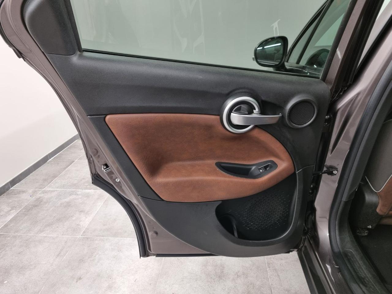 FIAT 500X 1.4 MultiAir 140 CV DCT Cross Plus 4X4 - 27