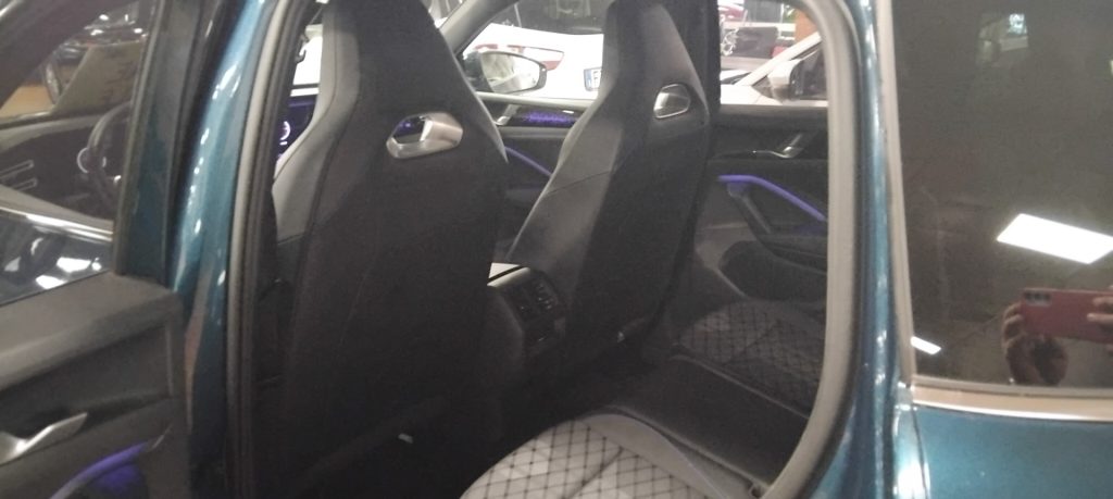 VOLKSWAGEN Tiguan 2.0 TDI 150 CV DSG R-Line - 9