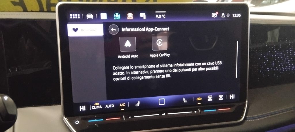 VOLKSWAGEN Tiguan 2.0 TDI 150 CV DSG R-Line - 35