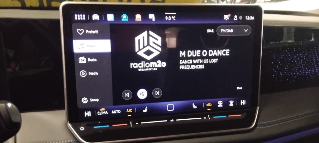 VOLKSWAGEN Tiguan 2.0 TDI 150 CV DSG R-Line - 36