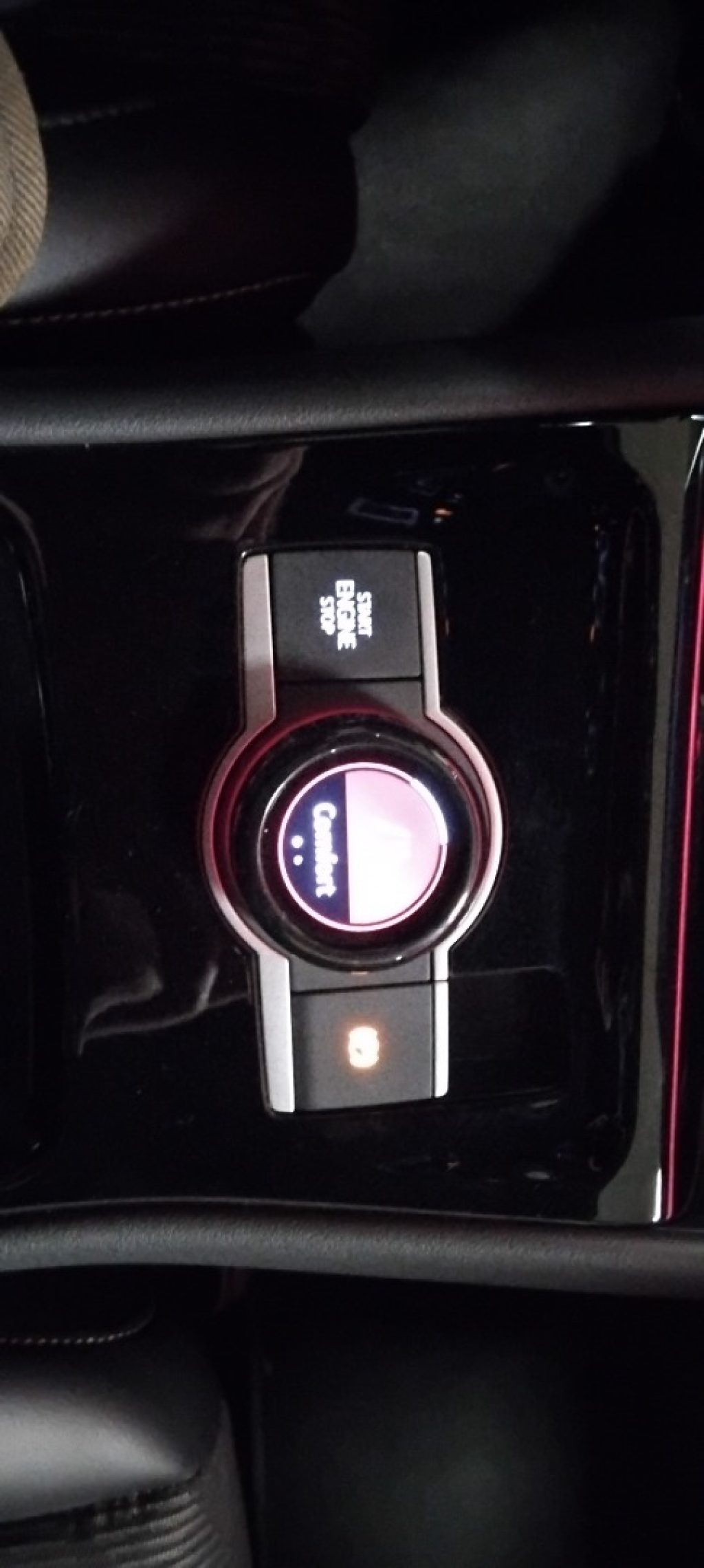 VOLKSWAGEN Tiguan 2.0 TDI 150 CV DSG R-Line - 46