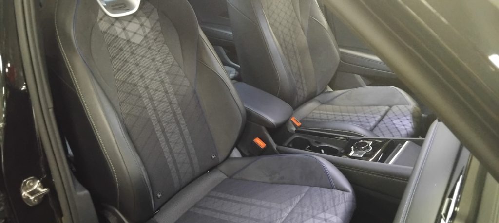 VOLKSWAGEN Tiguan 2.0 TDI 150 CV DSG R-Line - 12