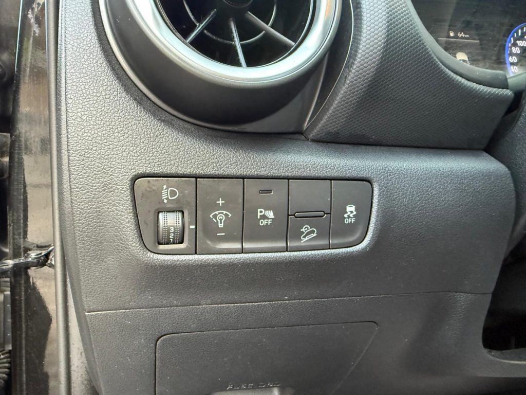 HYUNDAI Kona 1.0 T-GDI XTech - 19