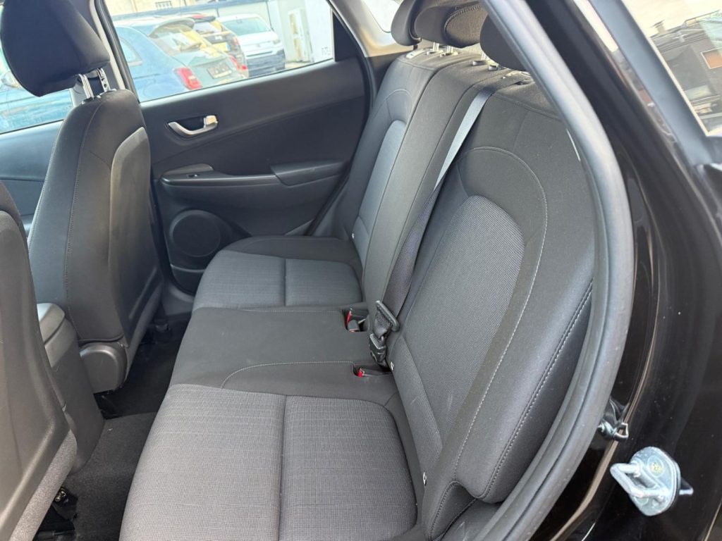 HYUNDAI Kona 1.0 T-GDI XTech - 23