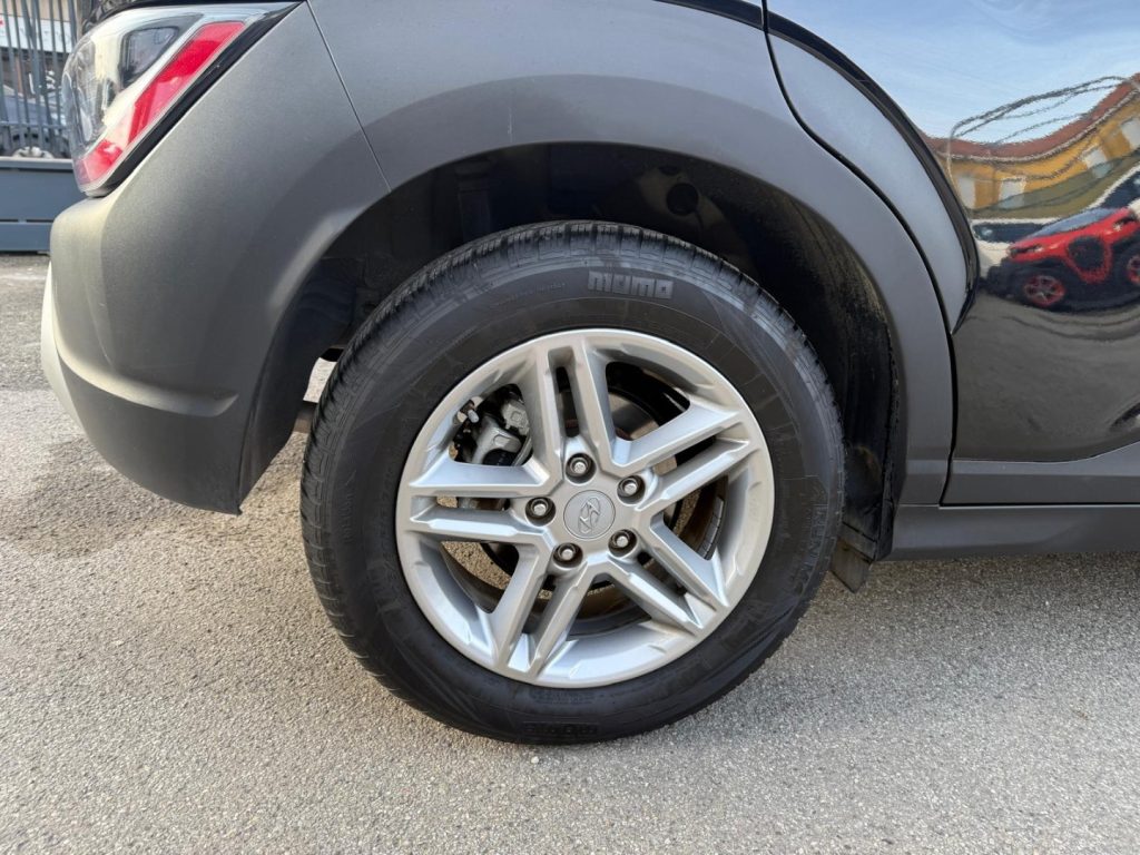 HYUNDAI Kona 1.0 T-GDI XTech - 10