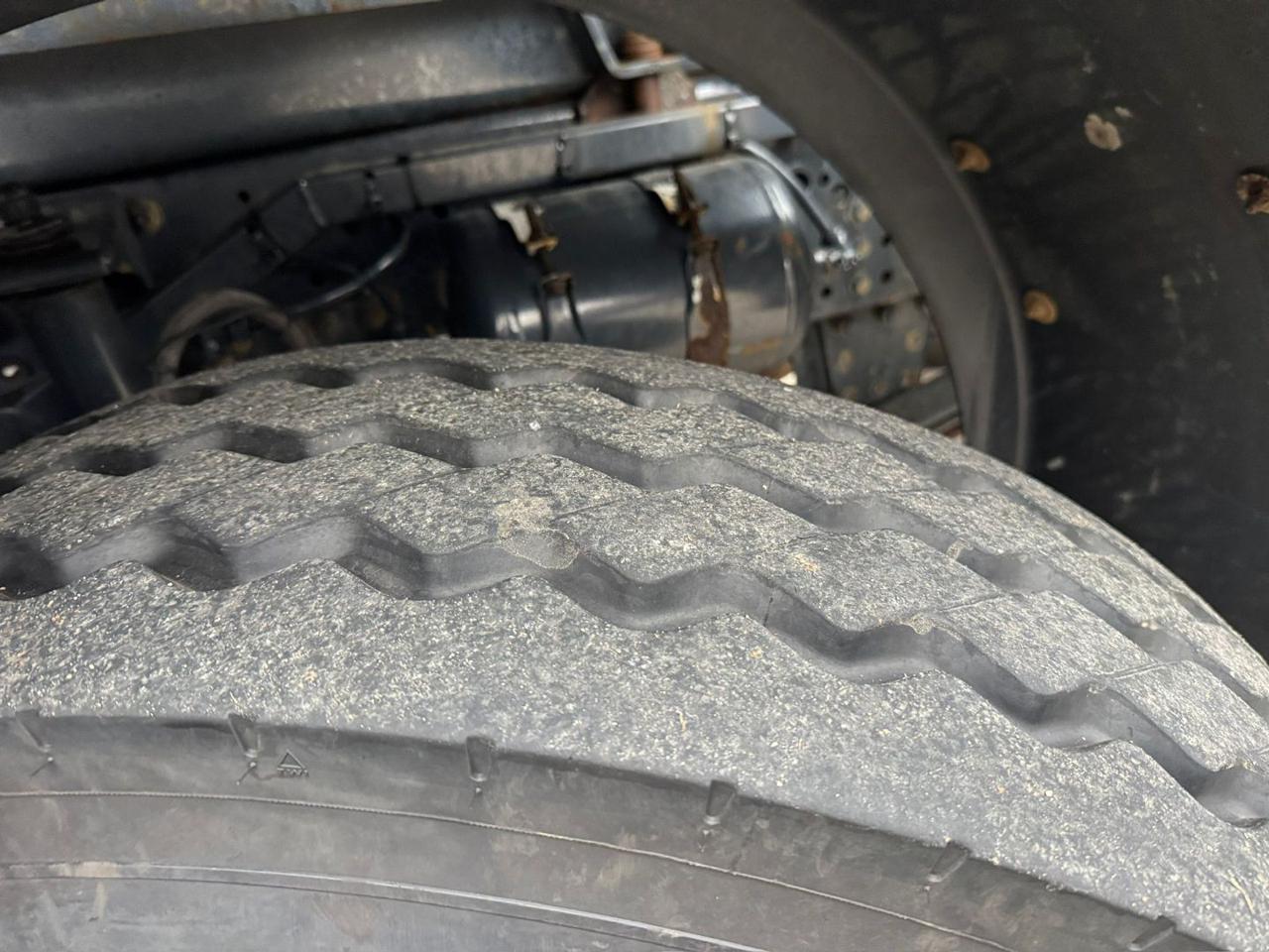 IVECO TRAKKER 500 - 18