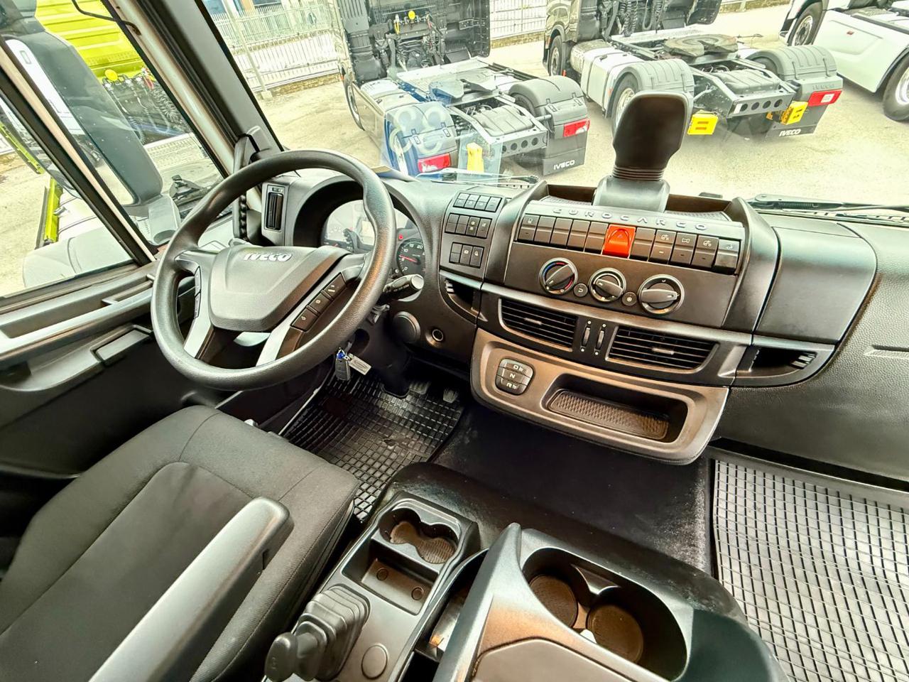 IVECO EUROCARGO 180-320P - 12