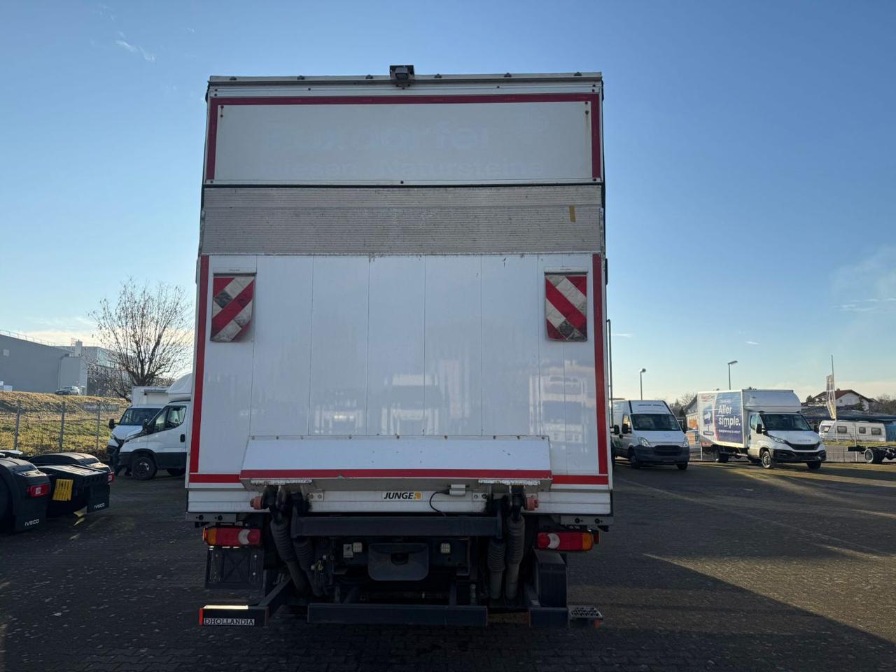 IVECO EUROCARGO 180-320P - 5