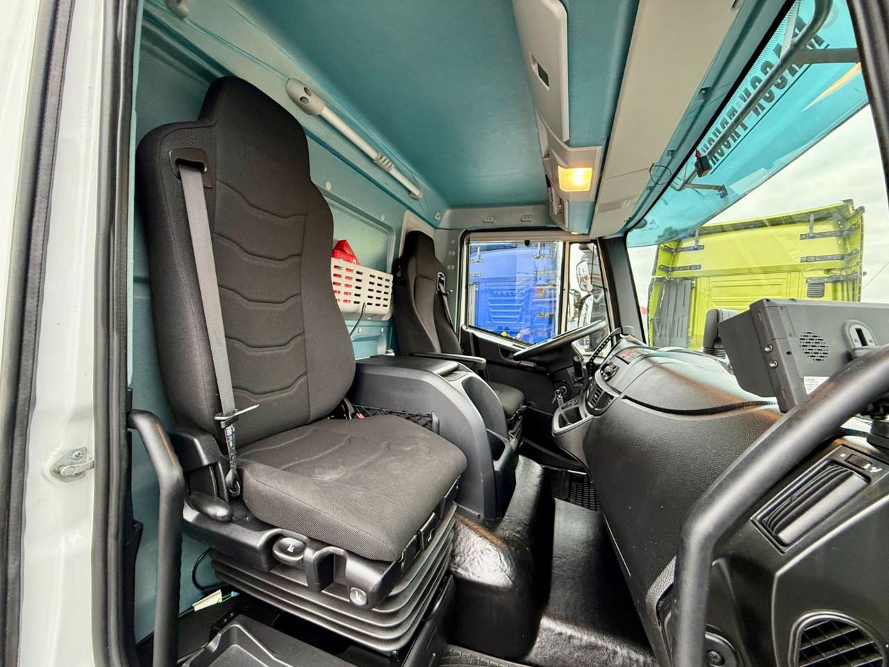 IVECO EUROCARGO 180-320P - 11