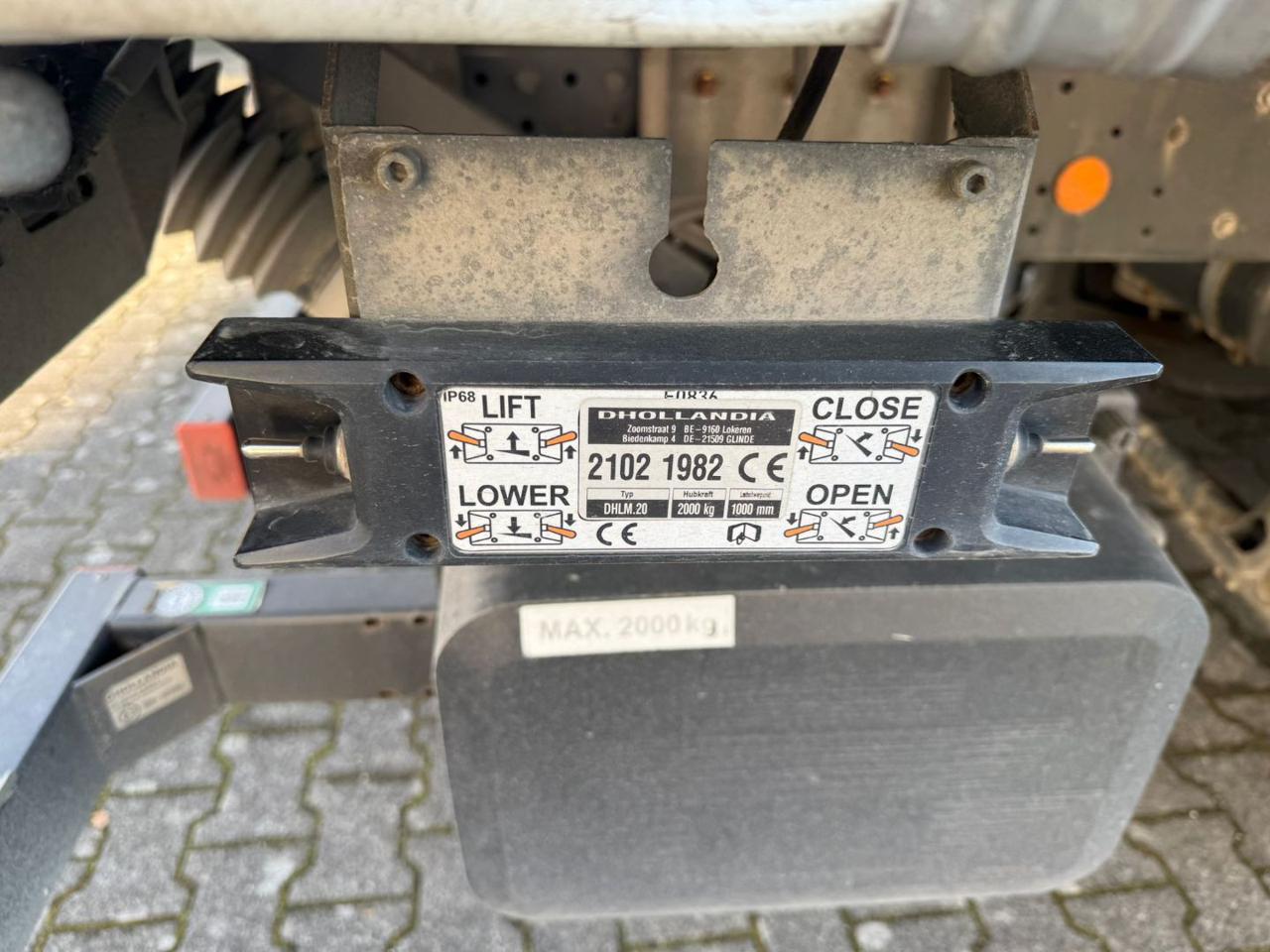 IVECO EUROCARGO 180-320P - 6