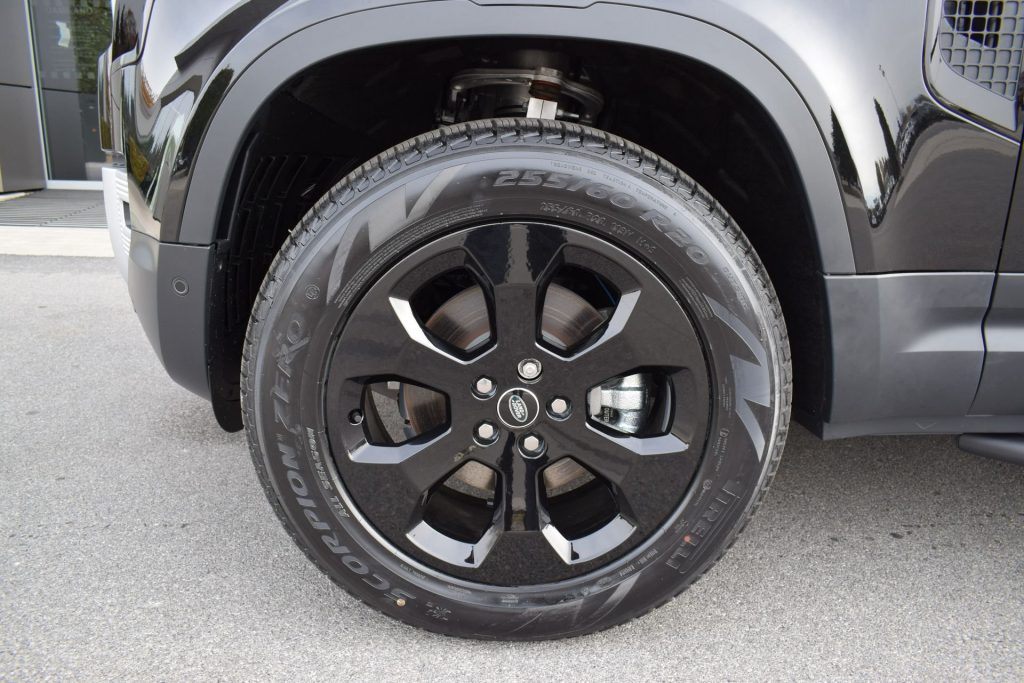 LAND ROVER Defender Defender 110 3.0D I6 200 CV AWD Auto S AUTOCARRO N - 26