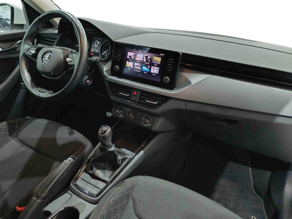 SKODA Kamiq 1.0 TSI Ambition - 9
