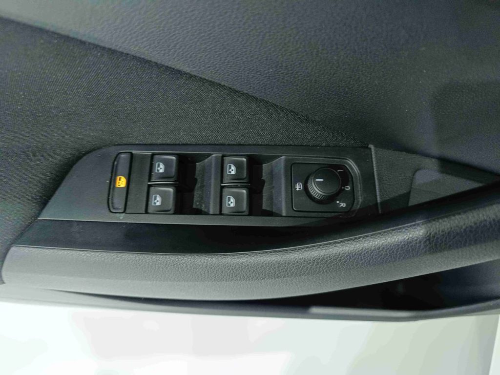 SKODA Kamiq 1.0 TSI Ambition - 20