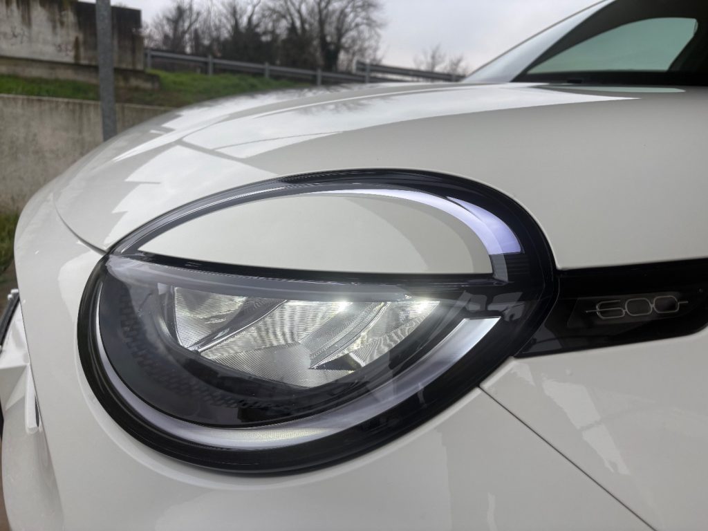 FIAT 600 Hybrid 100 CV DCT MHEV AUTOMATICA DA PROVARE - 34