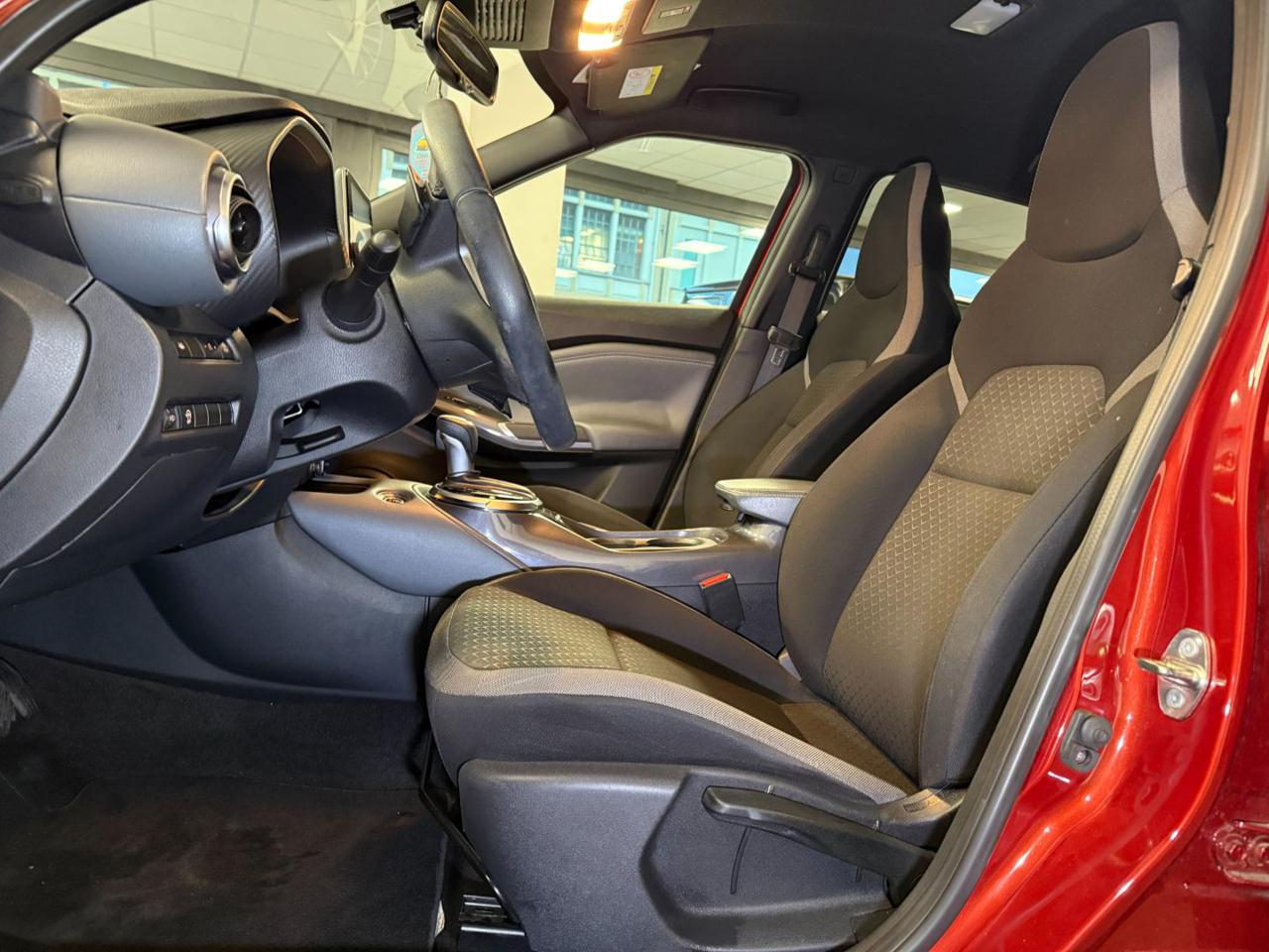 Nissan Juke 1.0 DIG-T 114 CV Tekna 2022 - foto 2