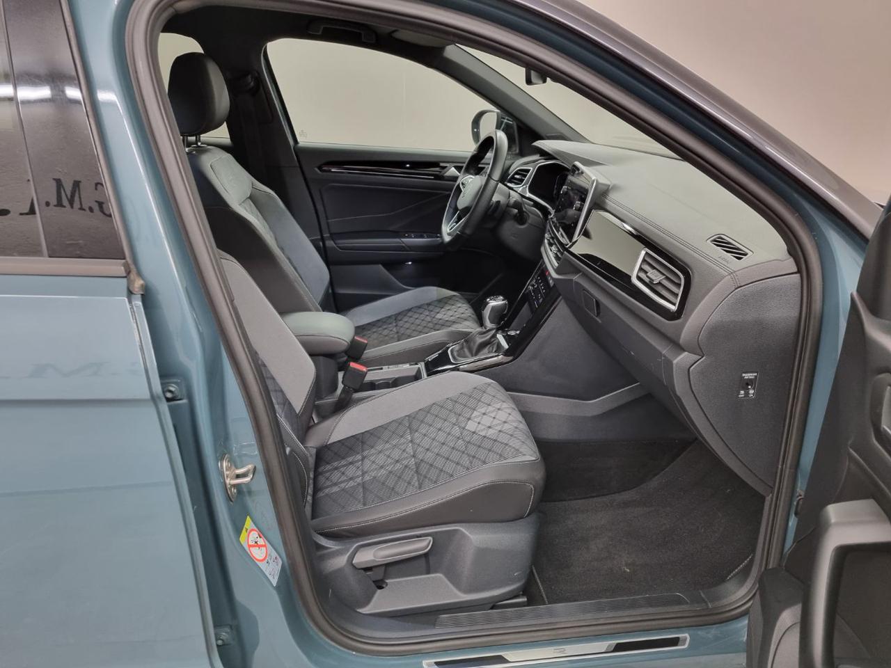 VOLKSWAGEN T-Roc 1.5 TSI ACT DSG R-Line - 9