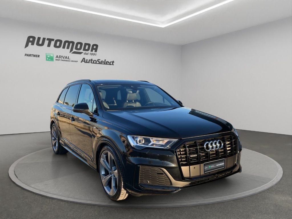 AUDI Q7 3.0TDI 50 Quattro S-Line - 3