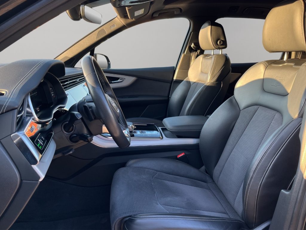 AUDI Q7 3.0TDI 50 Quattro S-Line - 7