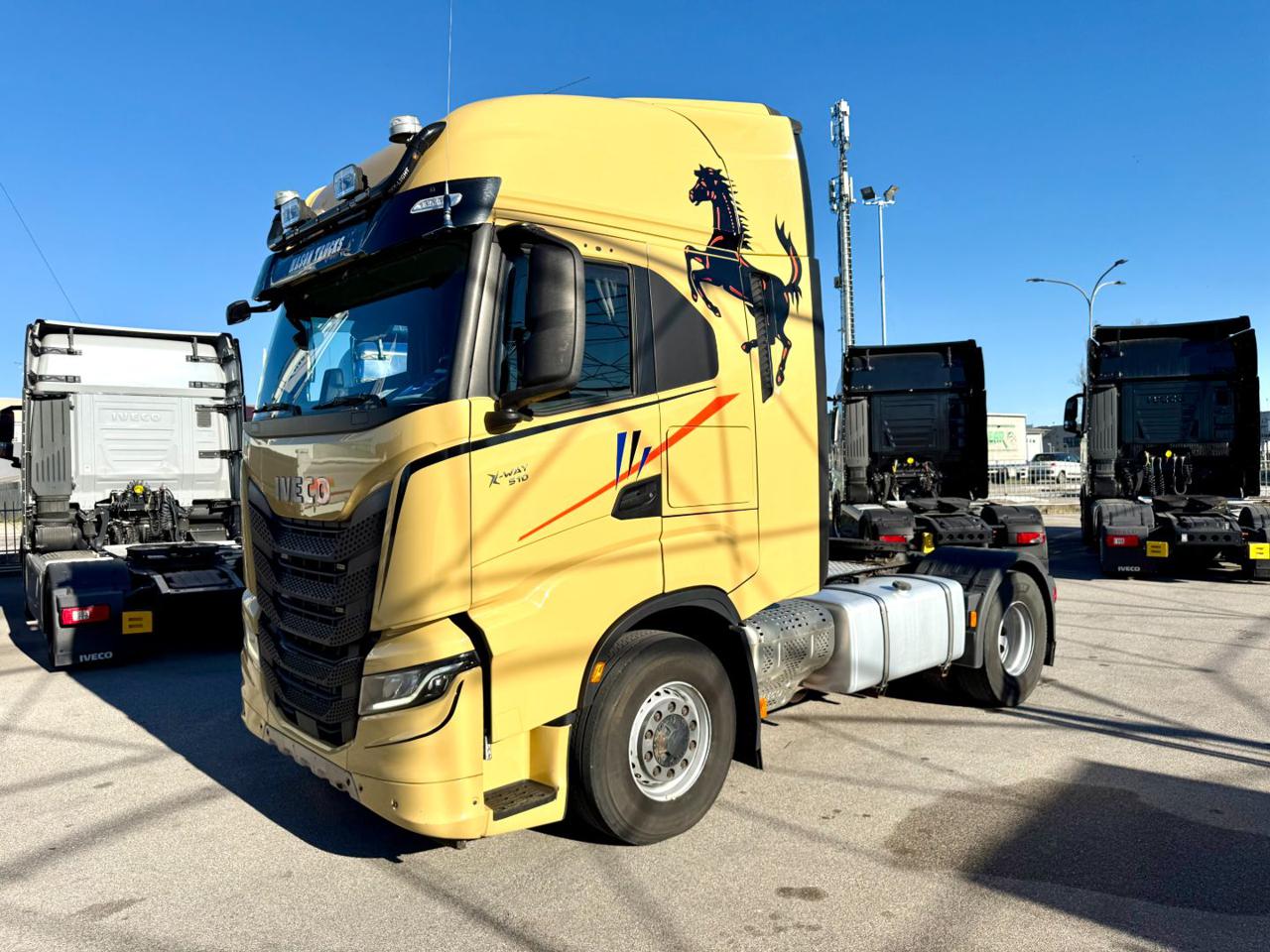 IVECO X-WAY 510 HI-TRACTION 4x4 - 2