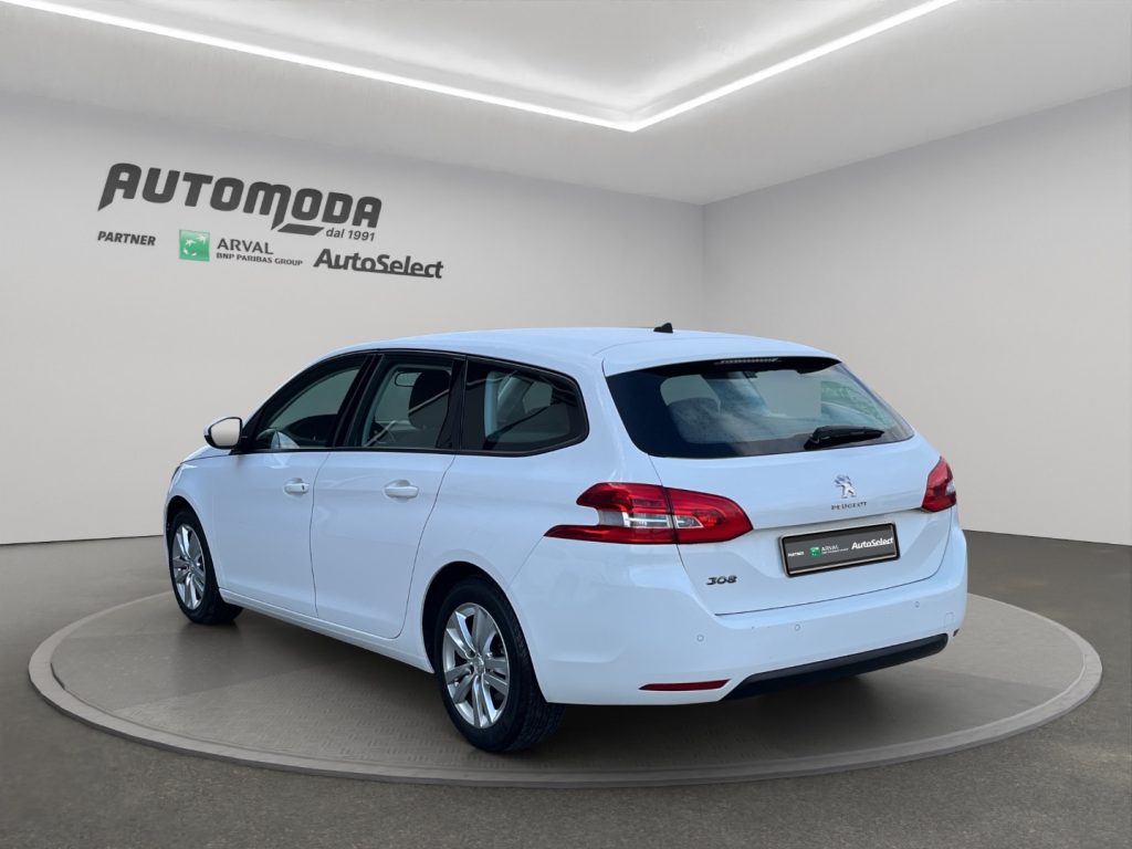PEUGEOT 308 1.5HDi 100C SW - 6