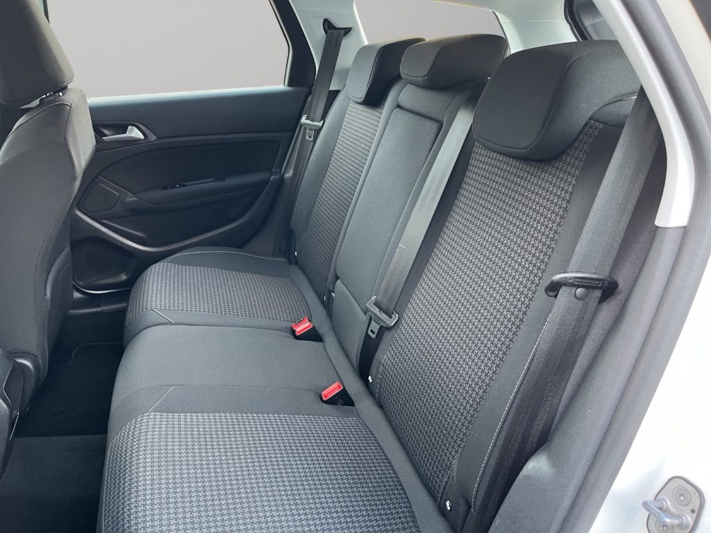 PEUGEOT 308 1.5HDi 100C SW - 8