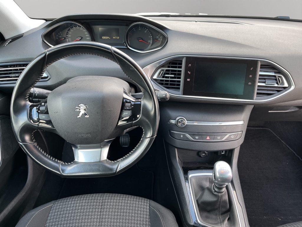 PEUGEOT 308 1.5HDi 100C SW - 10
