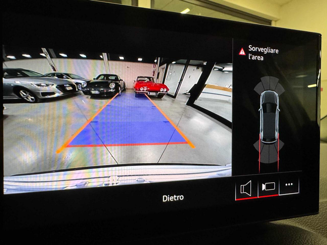 AUDI Q2 35 TDI S tronic Business Advanced - 9