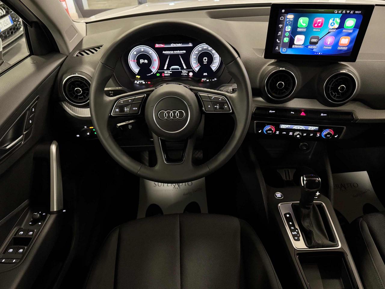 AUDI Q2 35 TDI S tronic Business Advanced - 18