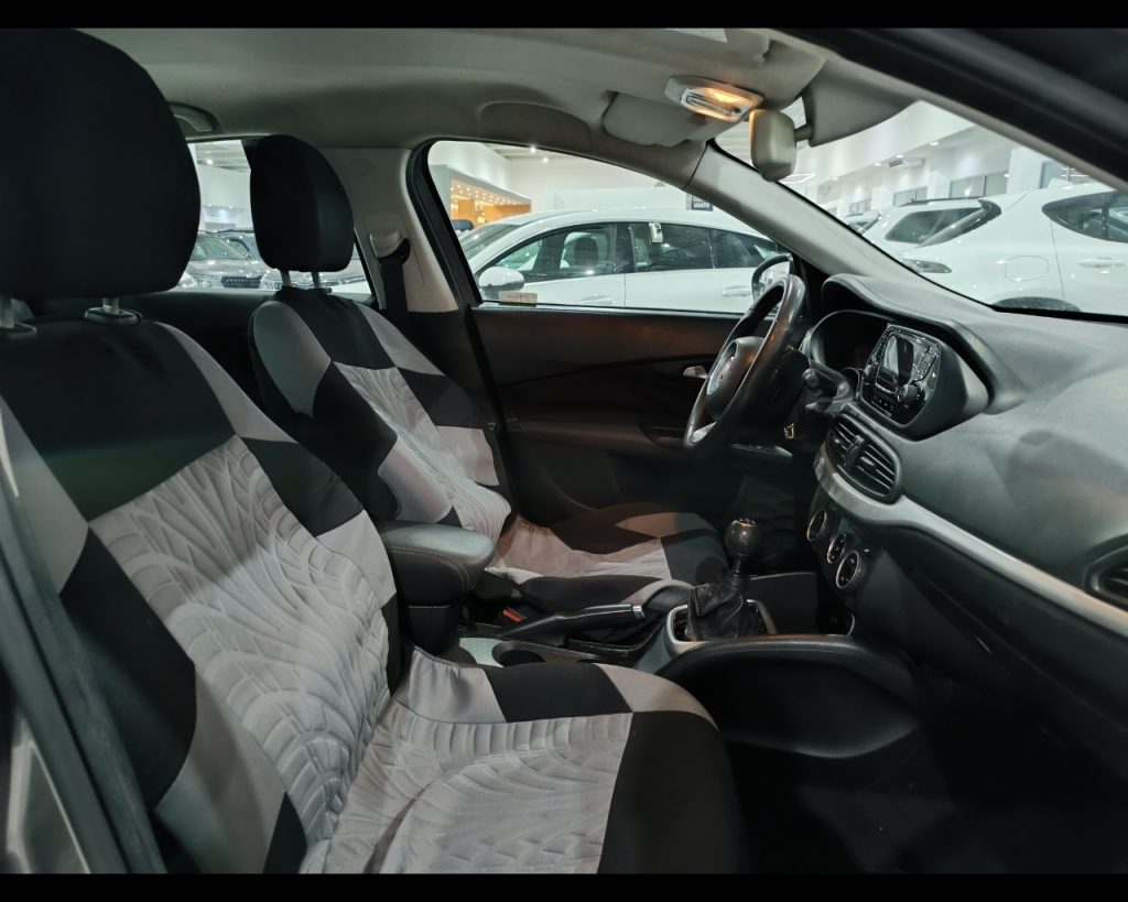 FIAT Tipo 1.6 Mjt 4 porte Opening Edition - 6