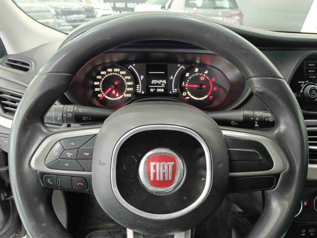 FIAT Tipo 1.6 Mjt 4 porte Opening Edition - 17