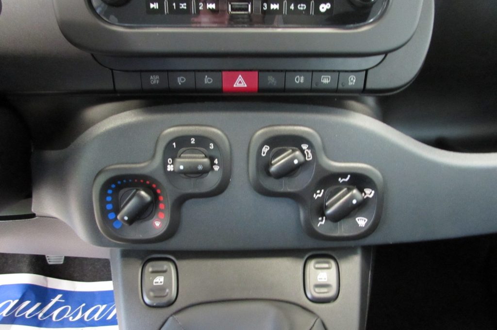 FIAT Panda 1.0 FireFly 70cv S&S Hybrid KM.ZERO - 10