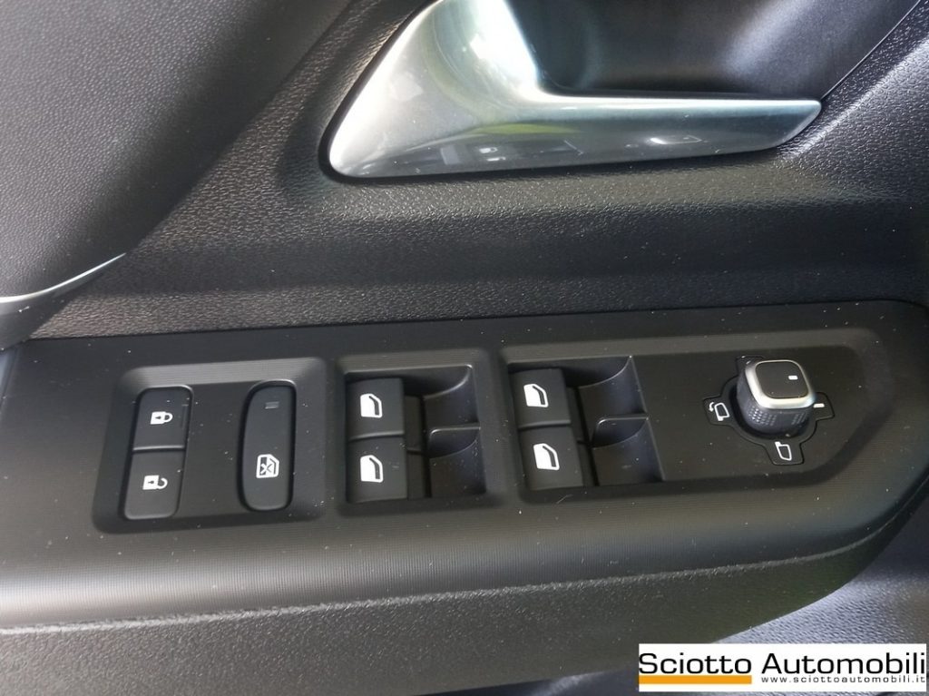 JEEP Compass 1.2 Turbo 48V Hybrid First Edition - 12