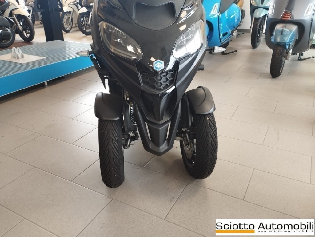 PIAGGIO MP3 310 HPE SPORT E5+ - 9