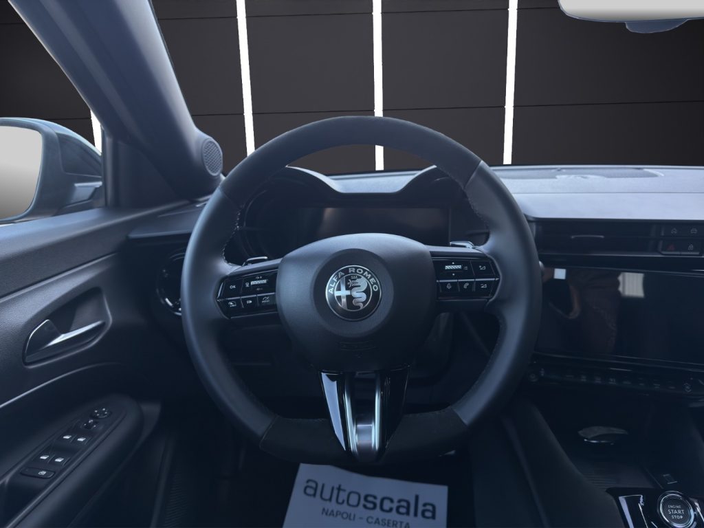 ALFA ROMEO Junior 1.2 145 CV Hybrid eDCT6 Speciale - 10