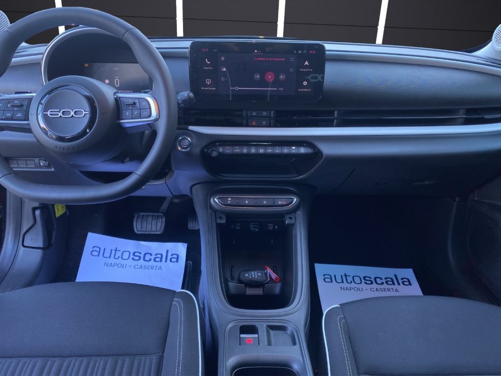 FIAT 600 Hybrid 100 CV DCT MHEV - 16