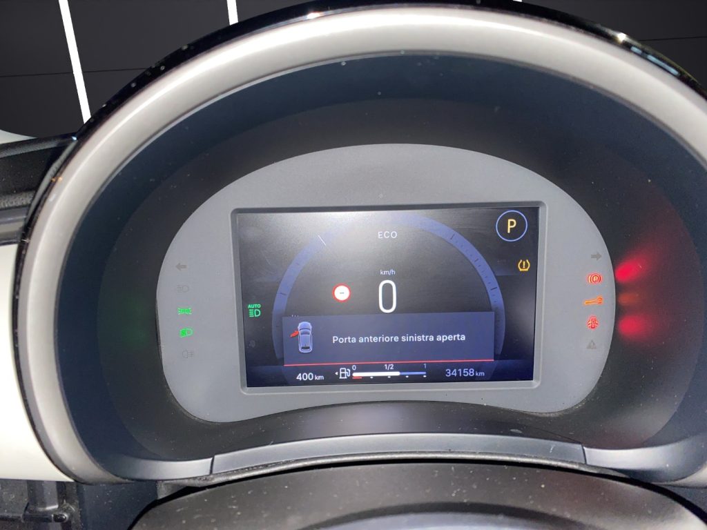 FIAT 600 Hybrid 100 CV DCT MHEV La Prima - 11