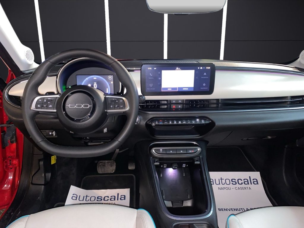 FIAT 600 Hybrid 100 CV DCT MHEV La Prima - 14